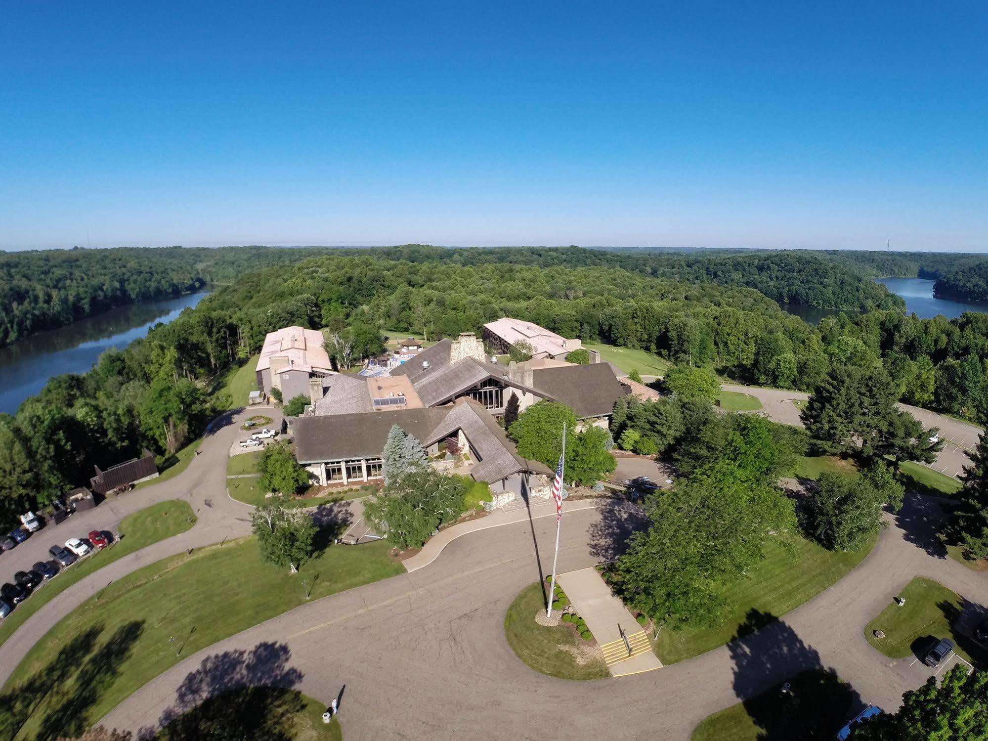 Salt Fork State Park Lodge And Conference Center Кеймбридж Екстериор снимка